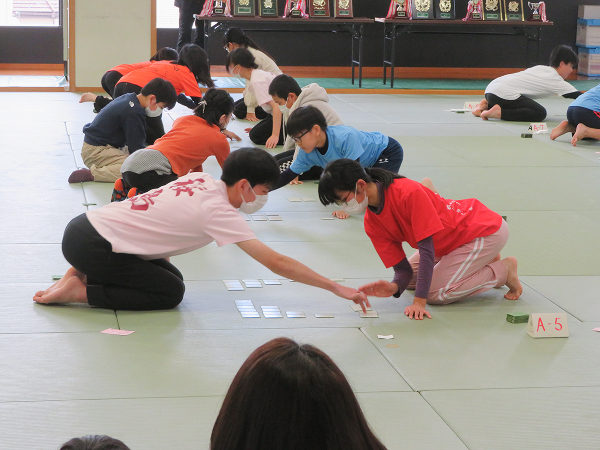 公民館新春かるたとり大会②