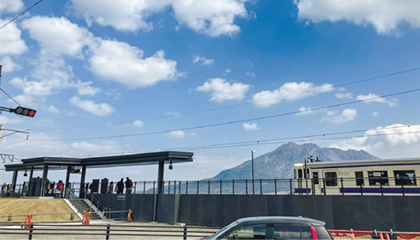 1 県内で15年ぶりの新駅「JR仙巌園駅」が開業