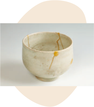 白釉茶碗火計手（はくゆうちゃわんひばかりて）〈市立美術館〉