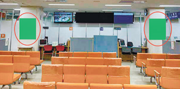 市役所本庁舎内へのポスター広告