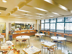 精神保健福祉交流センター（はーと・ぱーく）内 喫茶スペース