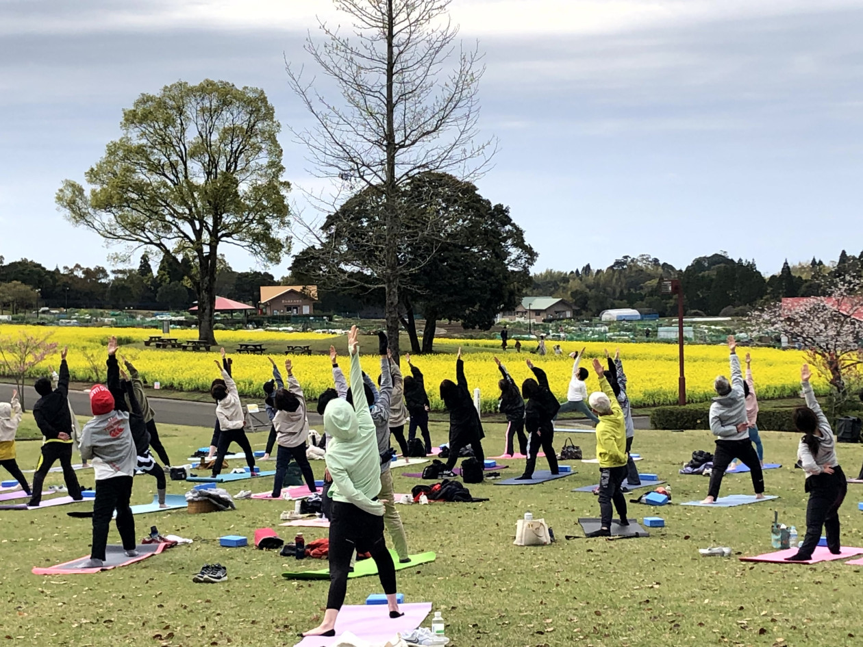 春ヨガ in 都市農業センター